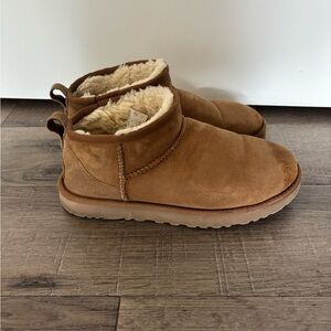 UGG classic ultra mini